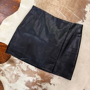 Old Navy Black Pleather Mini Skirt